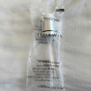 TimeWise Age-Fighting Moisturizer Pump